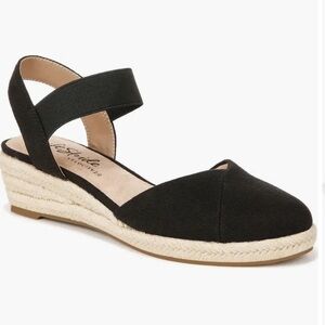 Kimmie Ankle Strap Espadrille (Women)
LifeStride